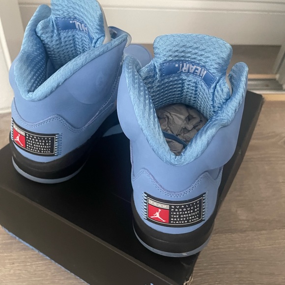 Jordan 5s - Picture 3 of 5